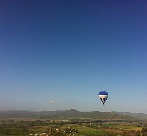 Vuelo en globo aerostático por los alrededores de Santiago