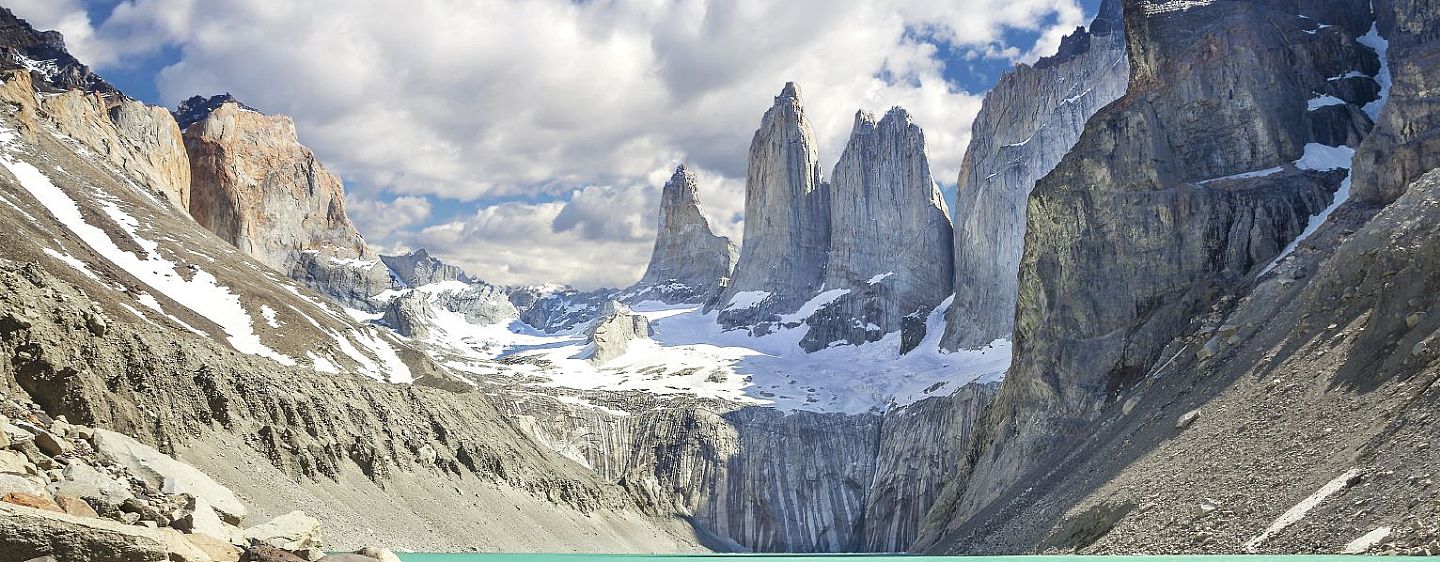 Travel to Torres del Paine, Patagonia - Travel Package 5 days