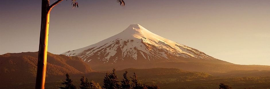Tour through the Villarrica Volcano