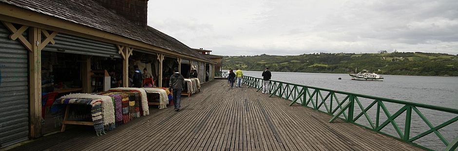Tour por los pueblos costeros de Chiloé