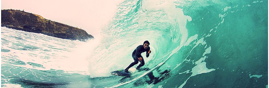 Surf en playa Cavancha