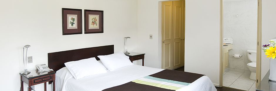 Hotel Neruda Express